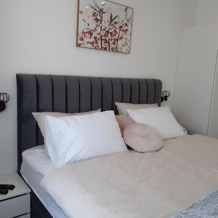 Apartments Croatiasun Vodice Exterior photo